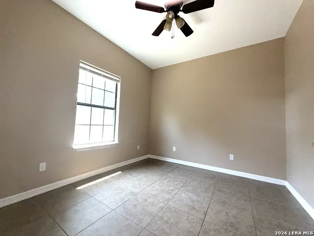 1808 McKinley St Beeville, TX 78102