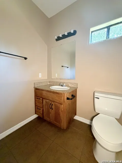 1808 McKinley St Beeville, TX 78102