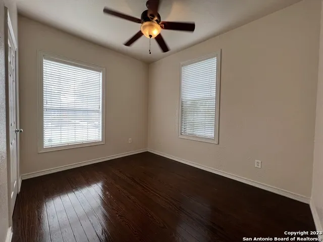 1011 Dawson St San Antonio, TX 78202