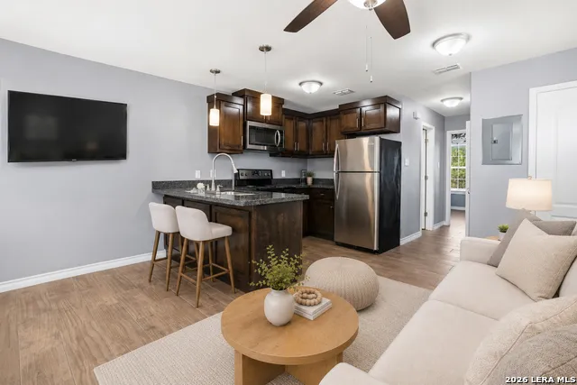 214 Allen Dr Unit B Laredo, TX 78045