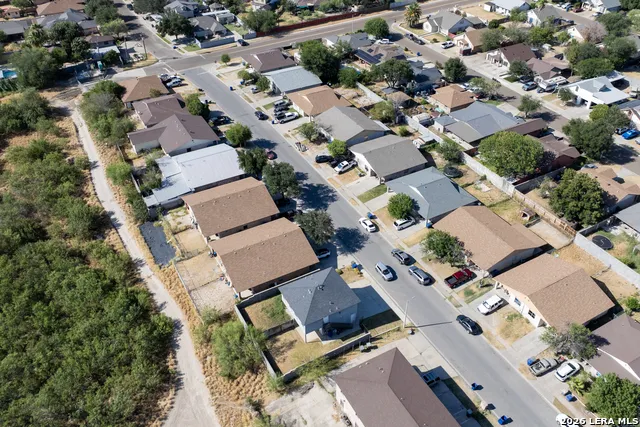 214 Allen Dr Unit B Laredo, TX 78045