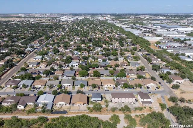 214 Allen Dr Unit B Laredo, TX 78045