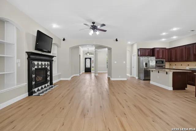 18910 Honey Mesquite San Antonio, TX 78258