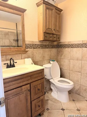 9958 SUNSET PL San Antonio, TX 78245
