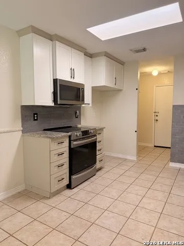 9958 SUNSET PL San Antonio, TX 78245