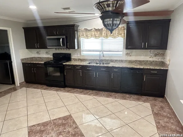 14606 Mountainside San Antonio, TX 78233