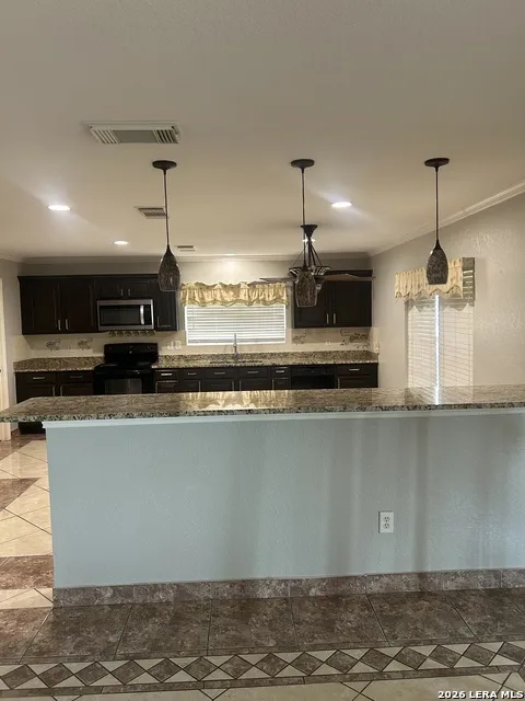 14606 Mountainside San Antonio, TX 78233