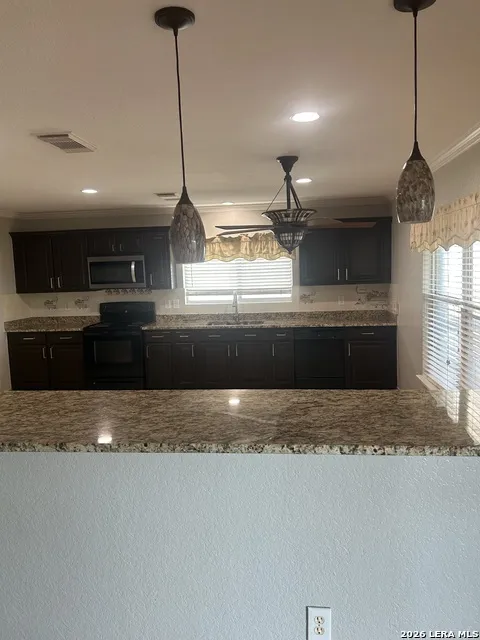 14606 Mountainside San Antonio, TX 78233