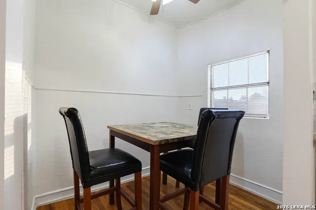 1025 W Craig Pl Unit 4 San Antonio, TX 78201