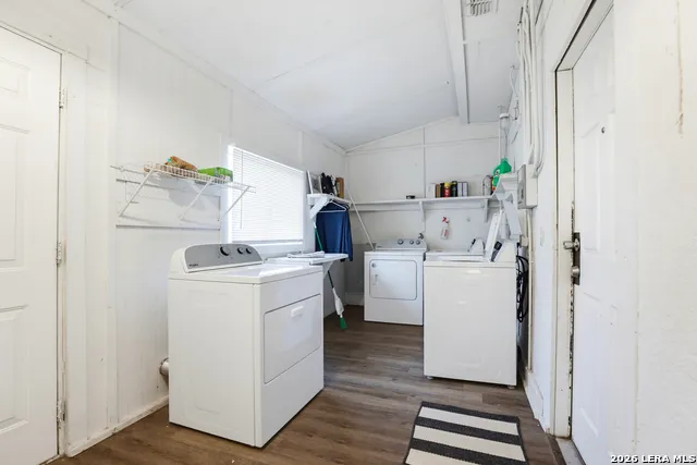 1025 W Craig Pl Unit 4 San Antonio, TX 78201