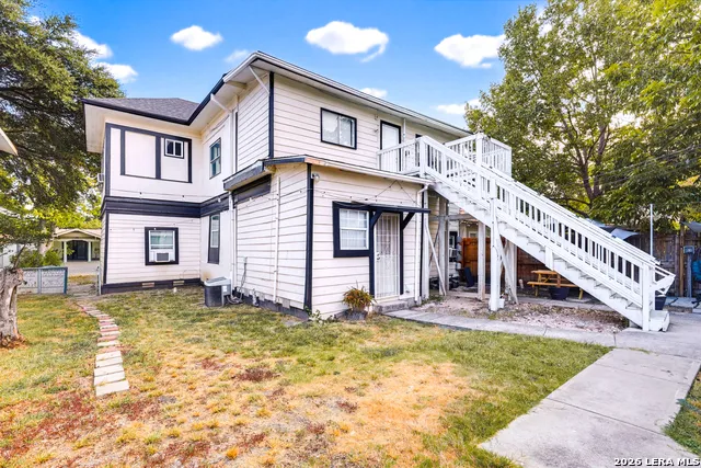 1025 W Craig Pl Unit 4 San Antonio, TX 78201