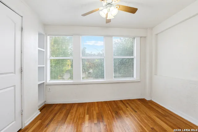 1025 W Craig Pl Unit 4 San Antonio, TX 78201