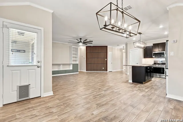 5122 Blue Ivy Bulverde, TX 78163