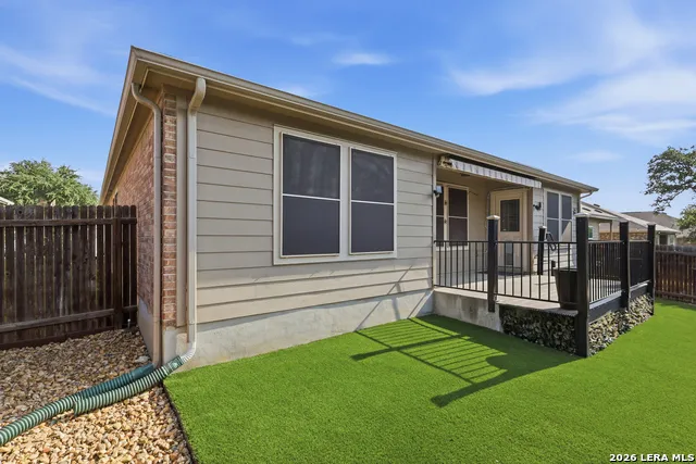 5122 Blue Ivy Bulverde, TX 78163
