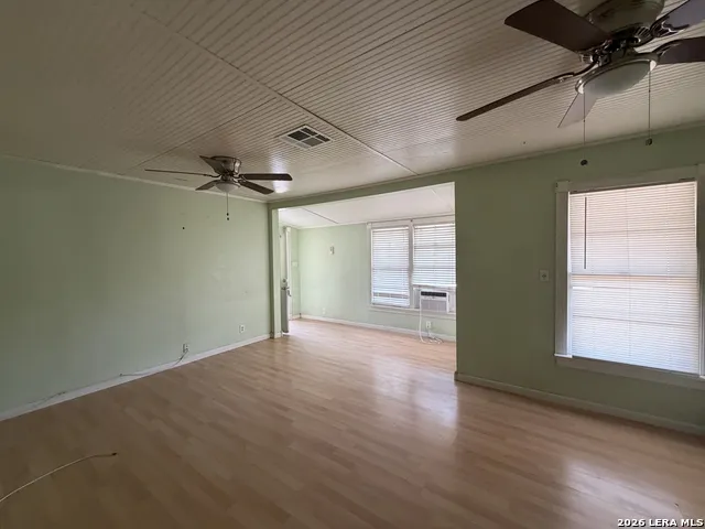 1315 Isabella Castroville, TX 78009