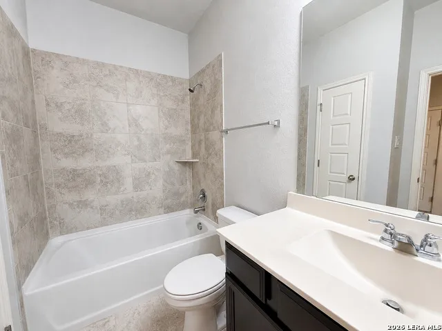 11515 Bakersfield Pass San Antonio, TX 78245