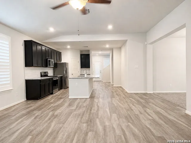 11515 Bakersfield Pass San Antonio, TX 78245