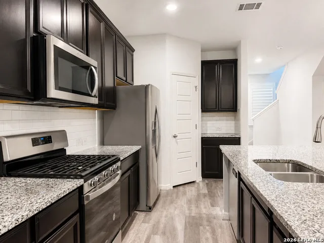 11515 Bakersfield Pass San Antonio, TX 78245