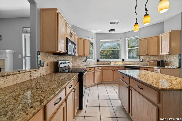 1506 Crescent Point San Antonio, TX 78258