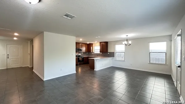 6014 FOSTER BND San Antonio, TX 78244