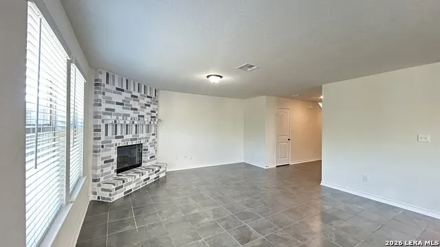 6014 FOSTER BND San Antonio, TX 78244