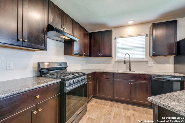 15547 Crimson Topaz San Antonio, TX 78253