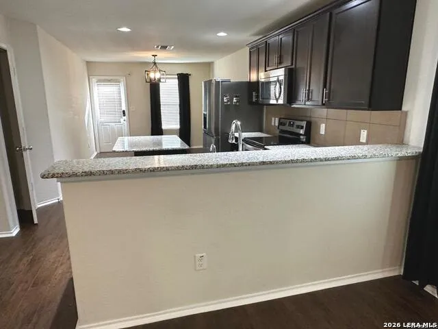 24251 Invitation Oak San Antonio, TX 78261