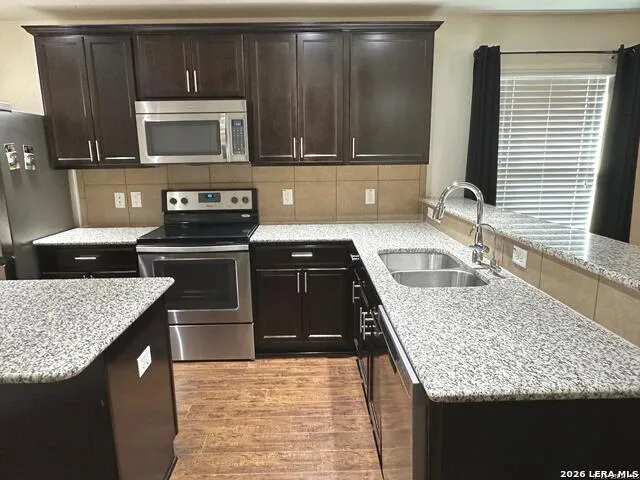 24251 Invitation Oak San Antonio, TX 78261