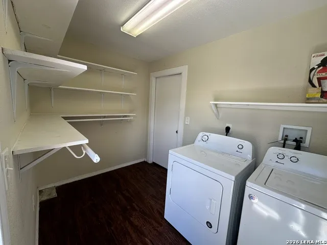 1619 Nolan Unit B San Antonio, TX 78202