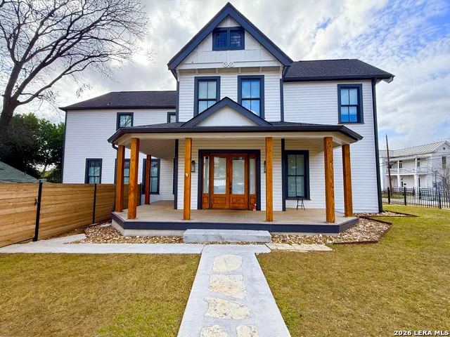 630 E CARSON ST San Antonio, TX 78208
