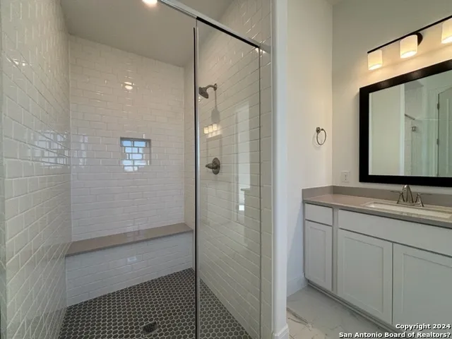 152 W Magnolia Circle La Vernia, TX 78121