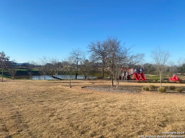 152 W Magnolia Circle La Vernia, TX 78121
