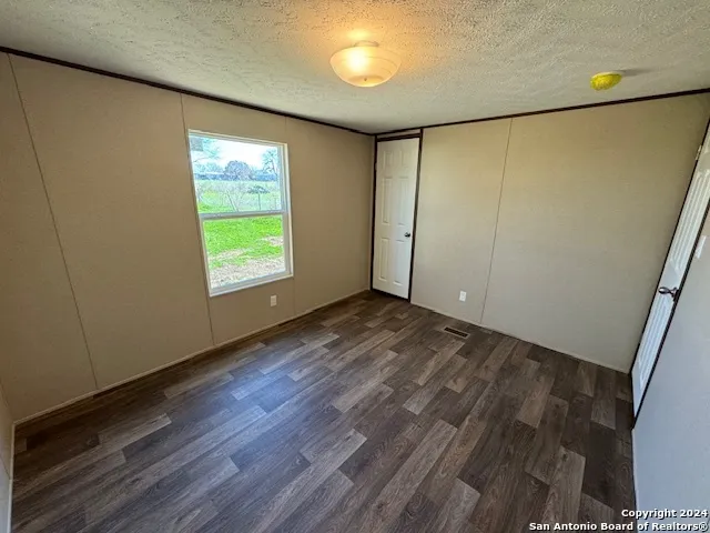 18480 LEAL RD San Antonio, TX 78221