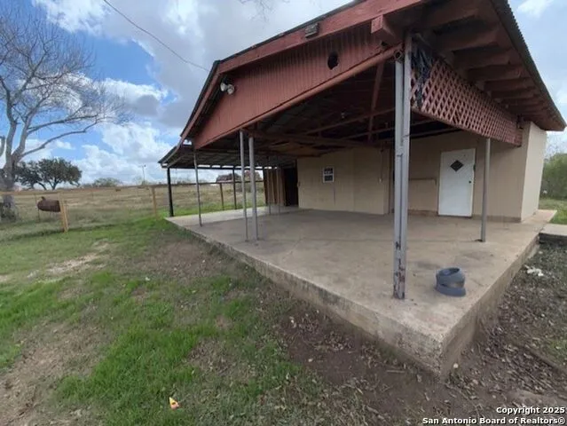 18480 LEAL RD San Antonio, TX 78221