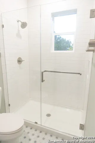 114 Glenwood Ct Unit 2 San Antonio, TX 78210