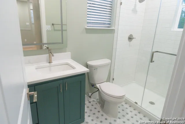 114 Glenwood Ct Unit 2 San Antonio, TX 78210