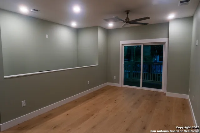 114 Glenwood Ct Unit 2 San Antonio, TX 78210