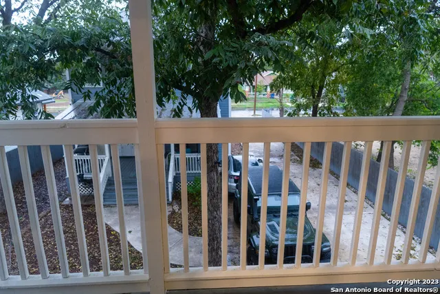 114 Glenwood Ct Unit 2 San Antonio, TX 78210