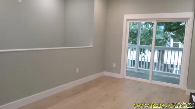 114 Glenwood Ct Unit 2 San Antonio, TX 78210