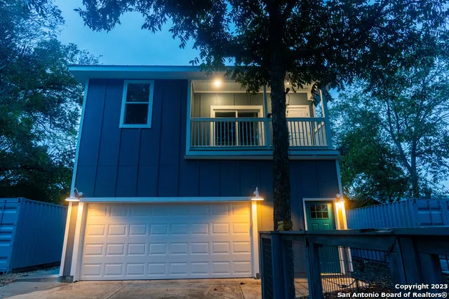 114 Glenwood Ct Unit 2 San Antonio, TX 78210
