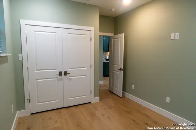 114 Glenwood Ct Unit 2 San Antonio, TX 78210