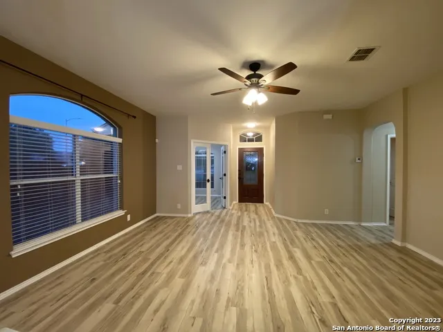 8935 Liberty View Converse, TX 78109