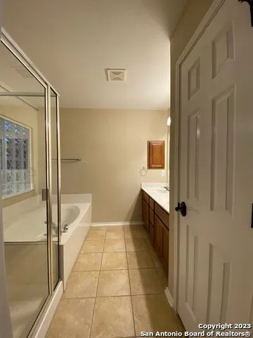 8935 Liberty View Converse, TX 78109