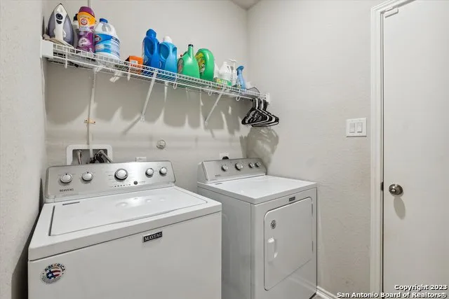 4522 HEATHERS CROSS St Hedwig, TX 78152
