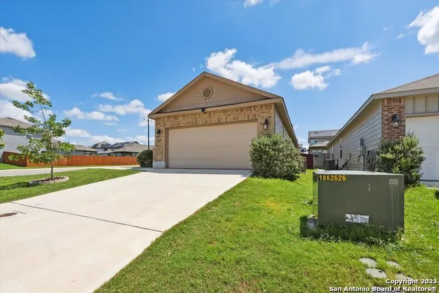 4522 HEATHERS CROSS St Hedwig, TX 78152