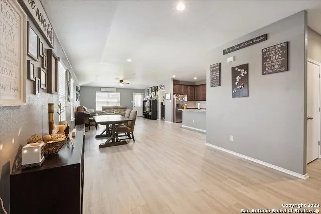 4522 HEATHERS CROSS St Hedwig, TX 78152