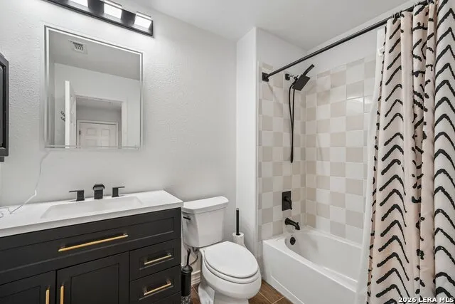 15727 Knolldown San Antonio, TX 78247