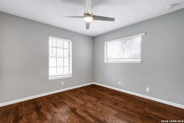 5702 CHARLIE CHAN DR San Antonio, TX 78240