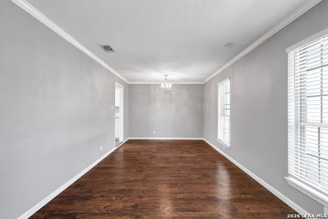 5702 CHARLIE CHAN DR San Antonio, TX 78240
