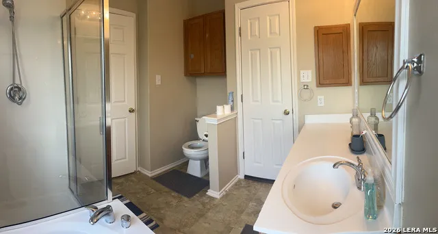 10226 Lion Hunt San Antonio, TX 78251